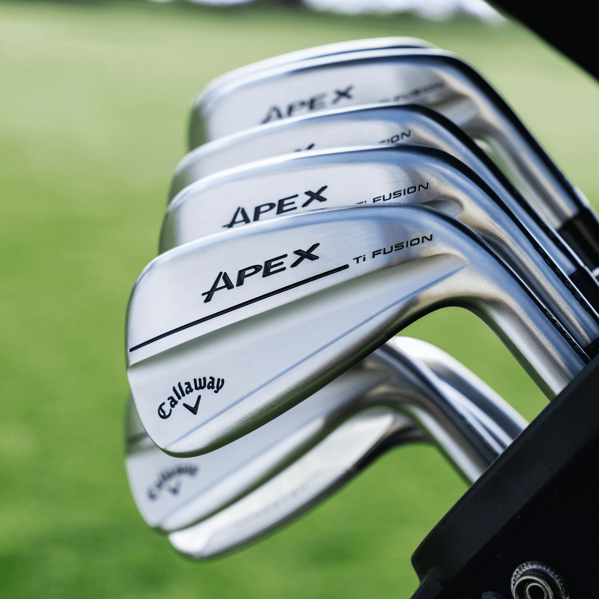 Apex Ti Fusion Plated Irons image 8